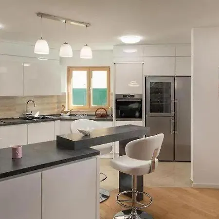 Maris Lux Apartamento *